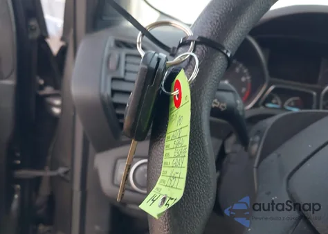 2018 Ford Escape S из США, поврежденный, VIN 1FMCU0F72JUB51451